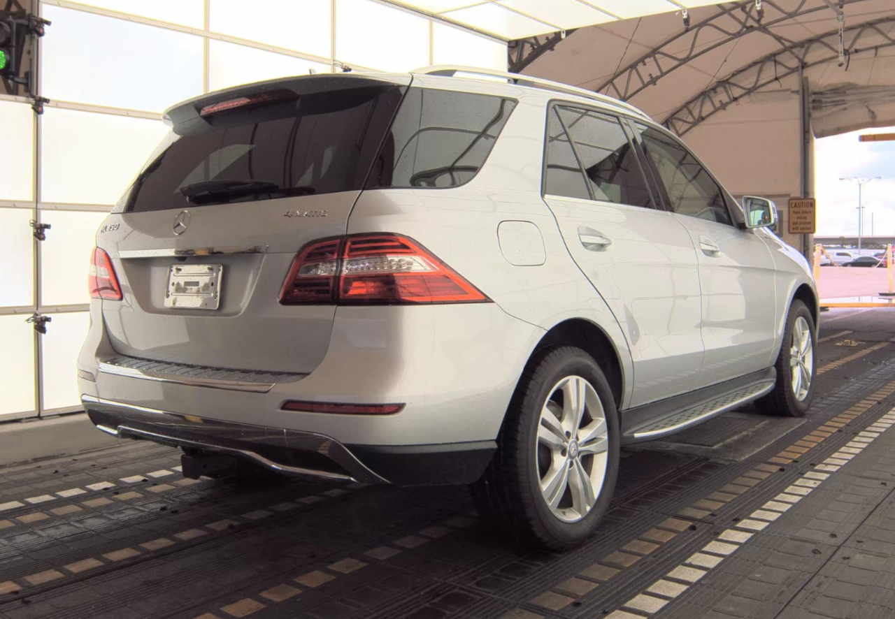 Mercedes-Benz M-Class  2014