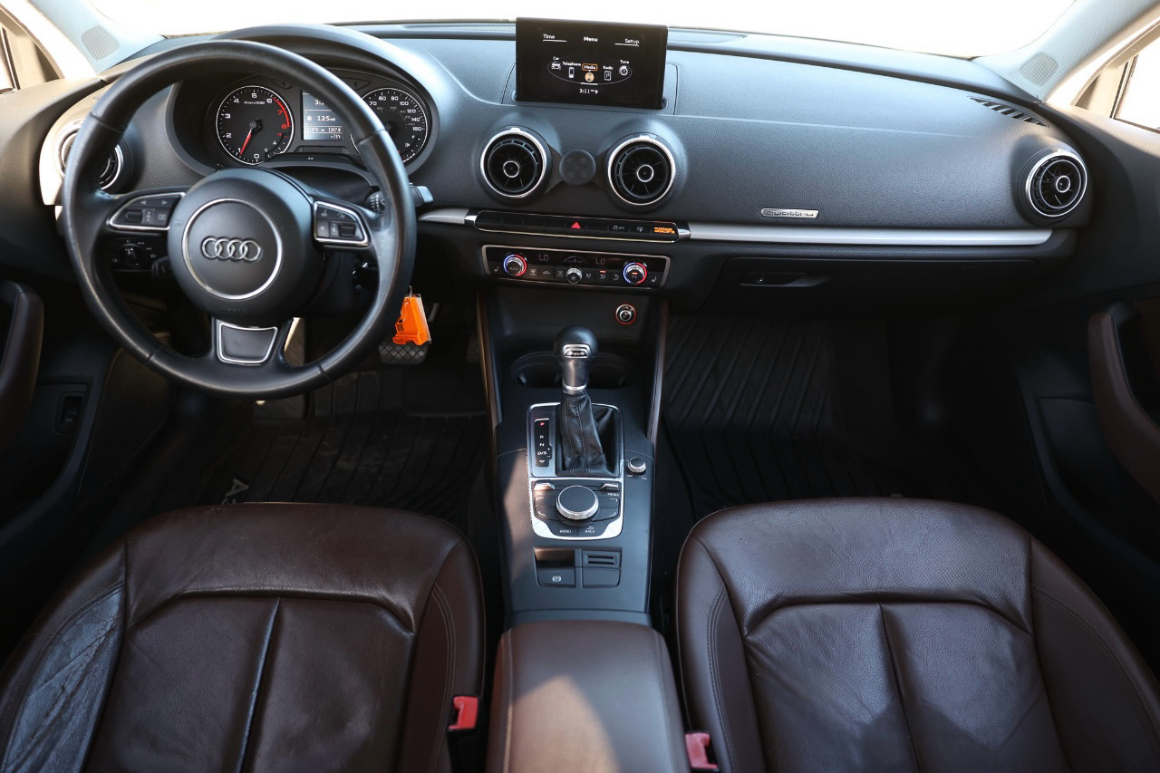 Audi A3  2015