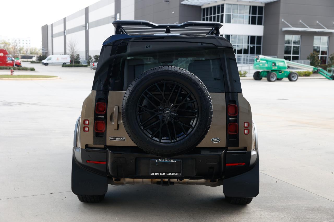 Land Rover Defender  2020