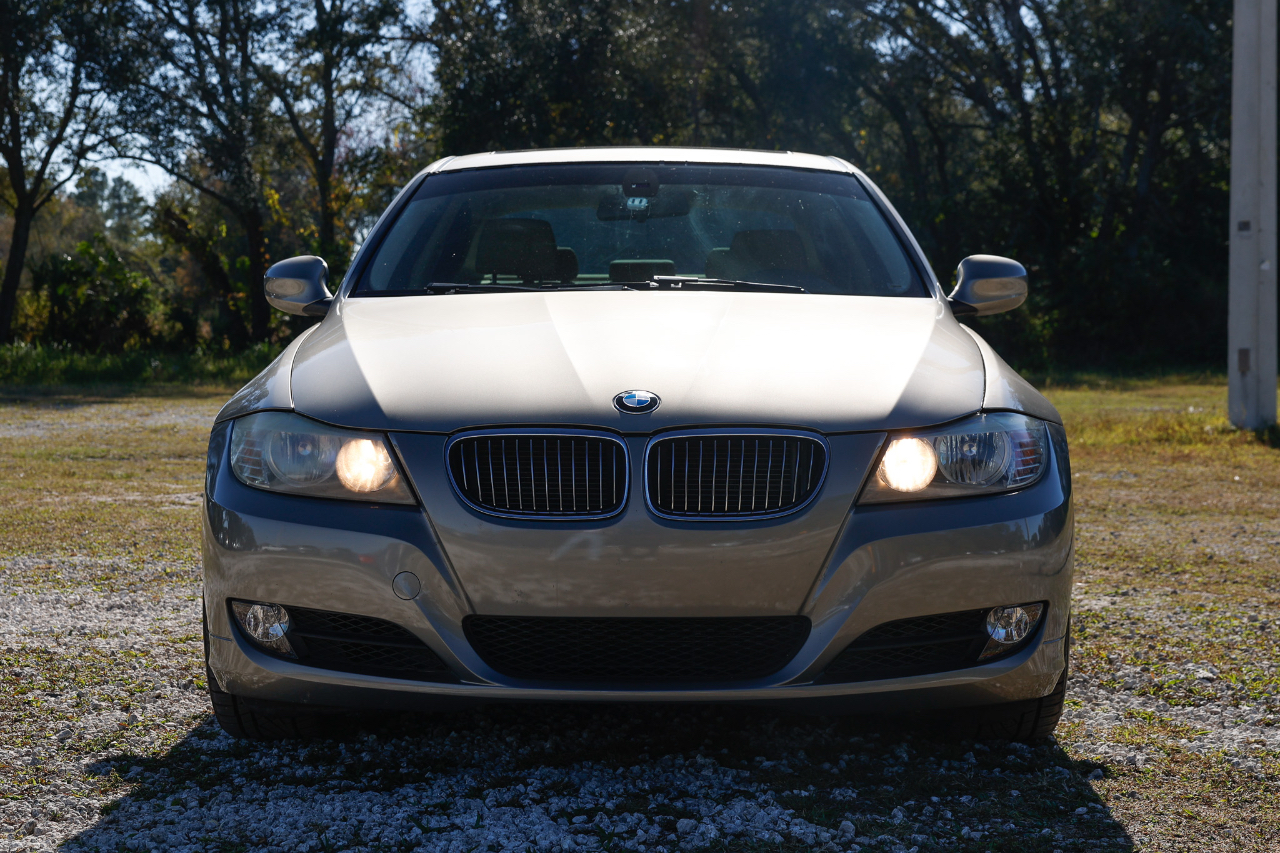 BMW 328i  2011