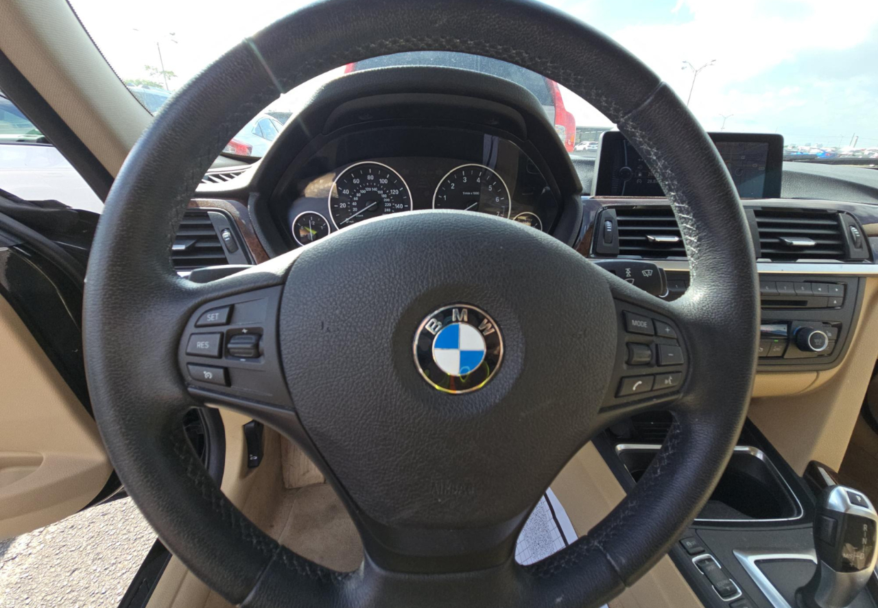 BMW 328i  2013