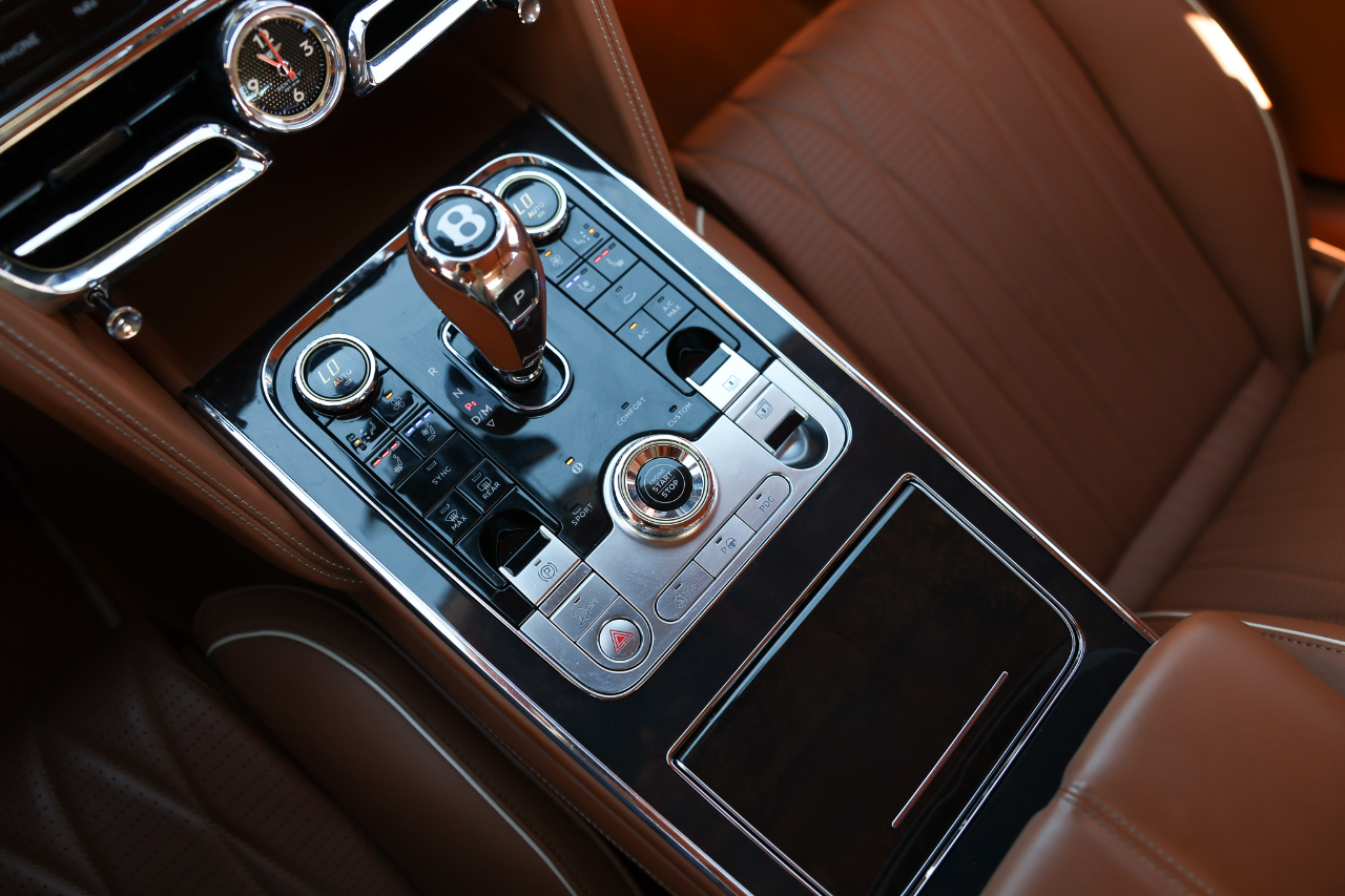 Bentley Flying Spur  2021