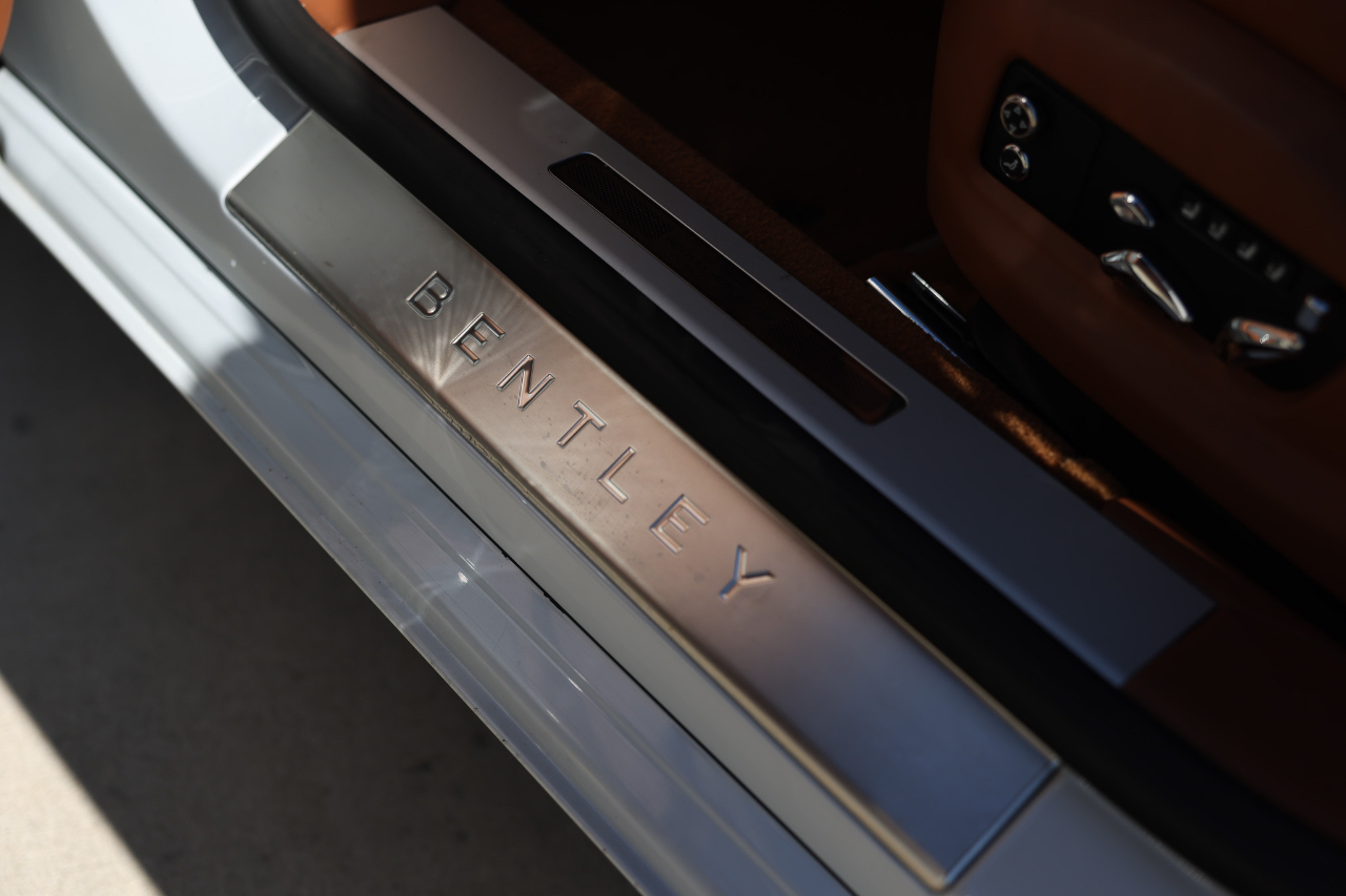 Bentley Flying Spur  2021