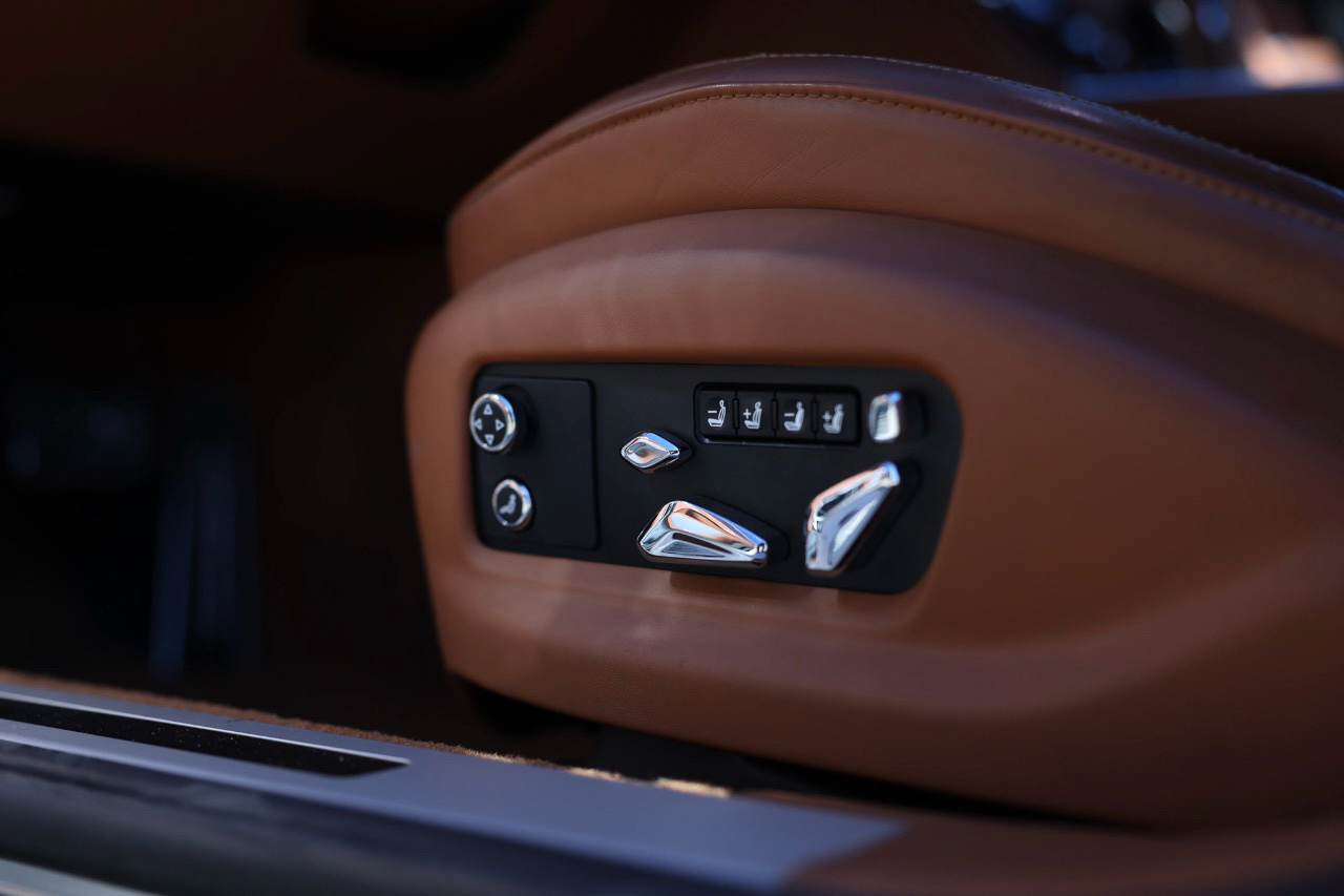 Bentley Flying Spur  2021