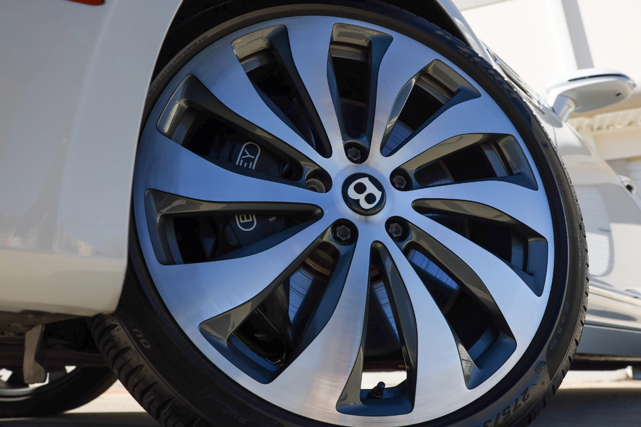 Bentley Flying Spur  2021