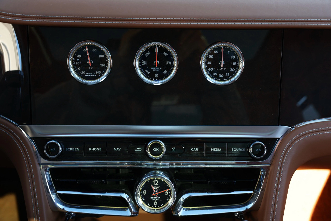 Bentley Flying Spur  2021