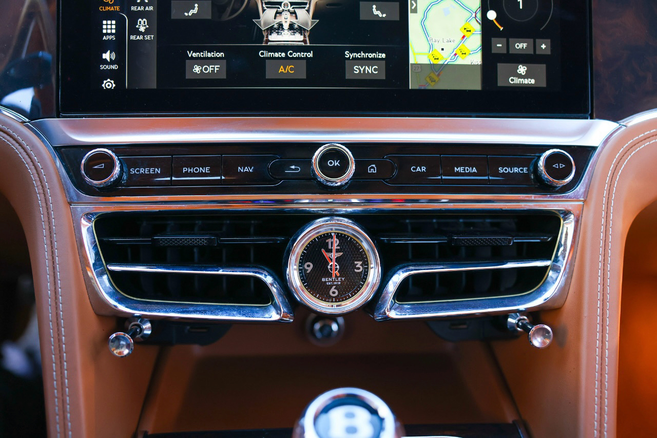 Bentley Flying Spur  2021