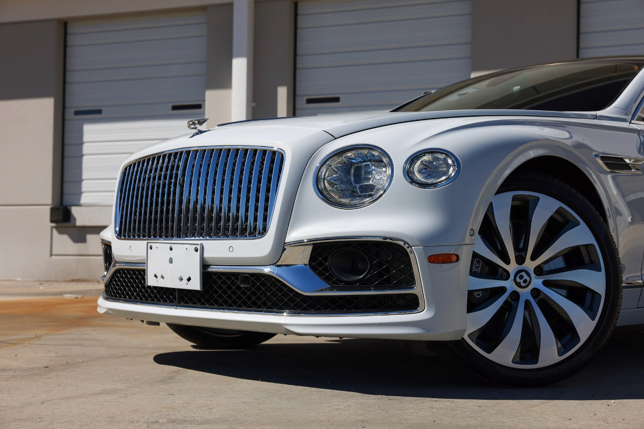 Bentley Flying Spur  2021