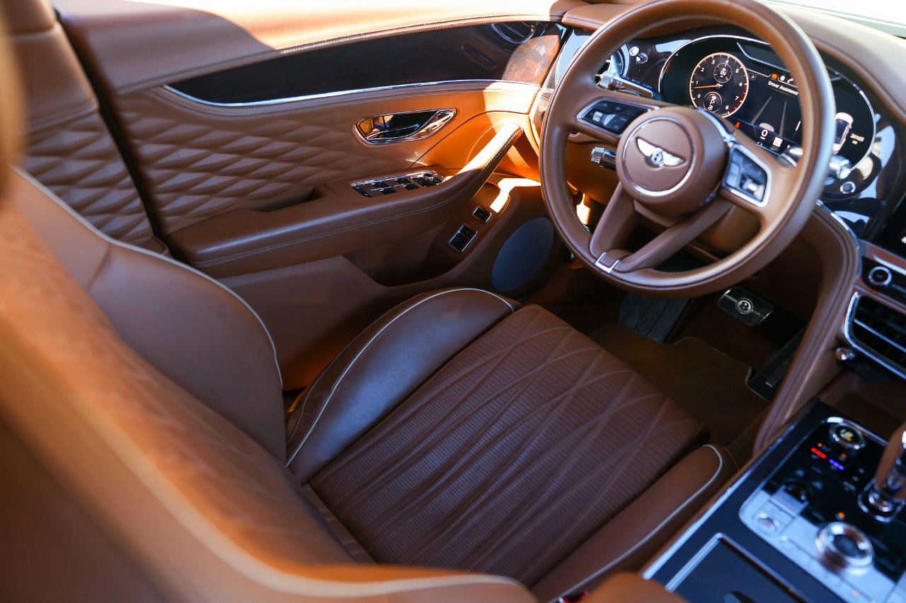 Bentley Flying Spur  2021