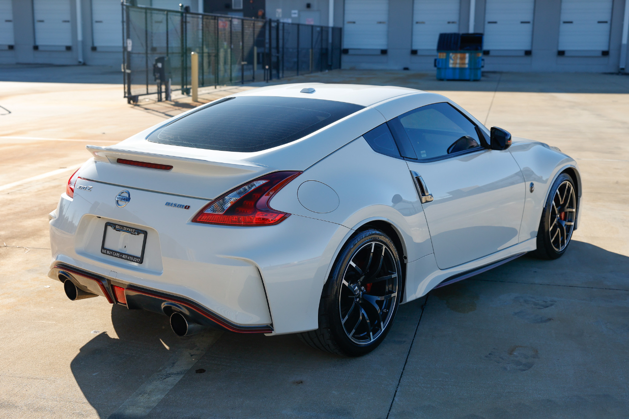 Nissan 370Z Coupe  2018