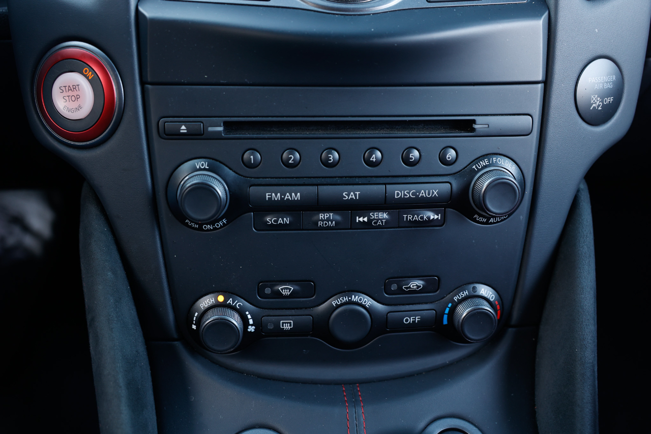 Nissan 370Z Coupe  2018