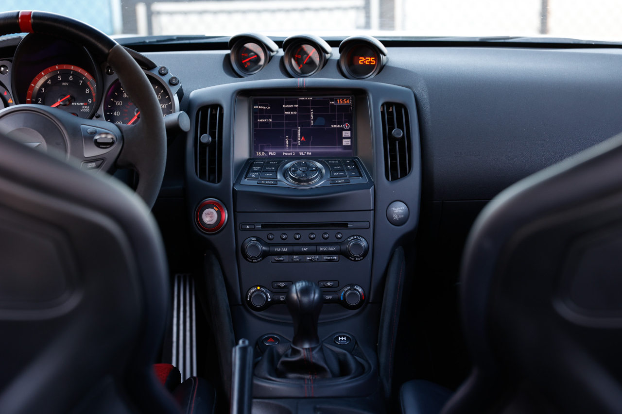 Nissan 370Z Coupe  2018