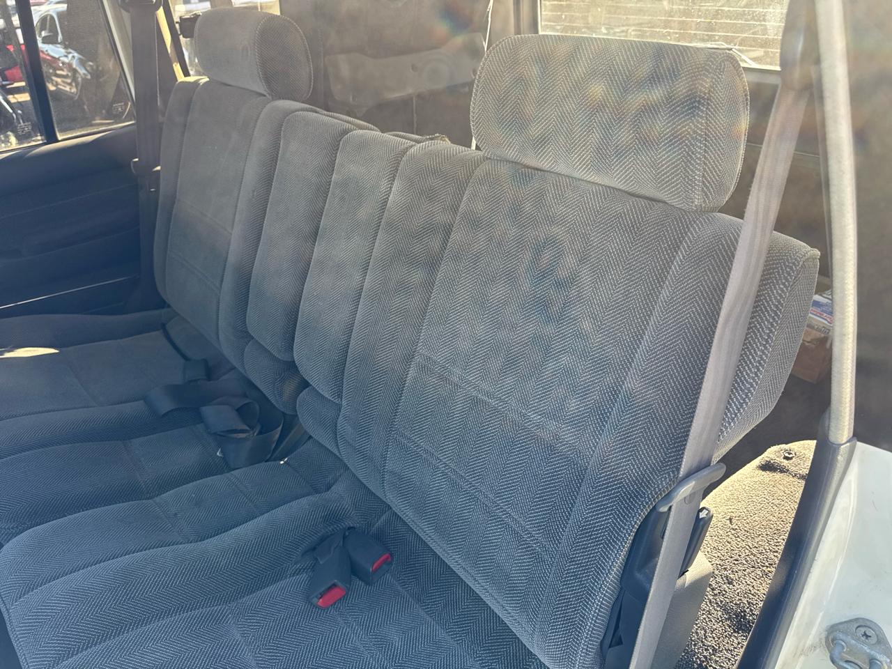 Toyota Land Cruiser  1993