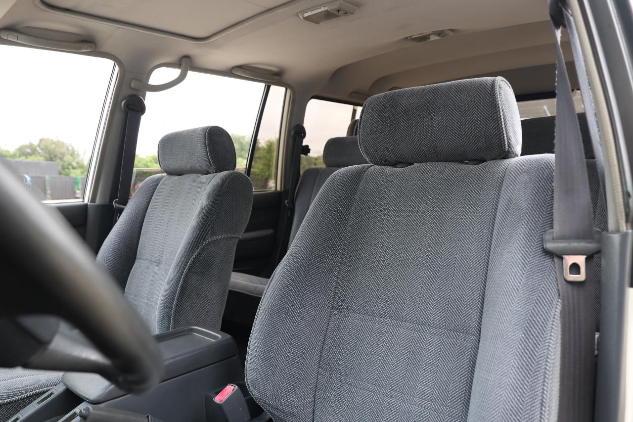 Toyota Land Cruiser  1993