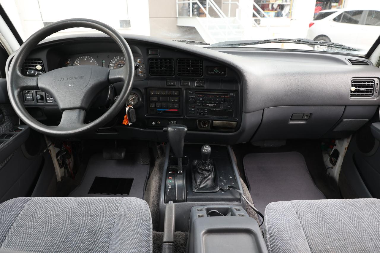 Toyota Land Cruiser  1993
