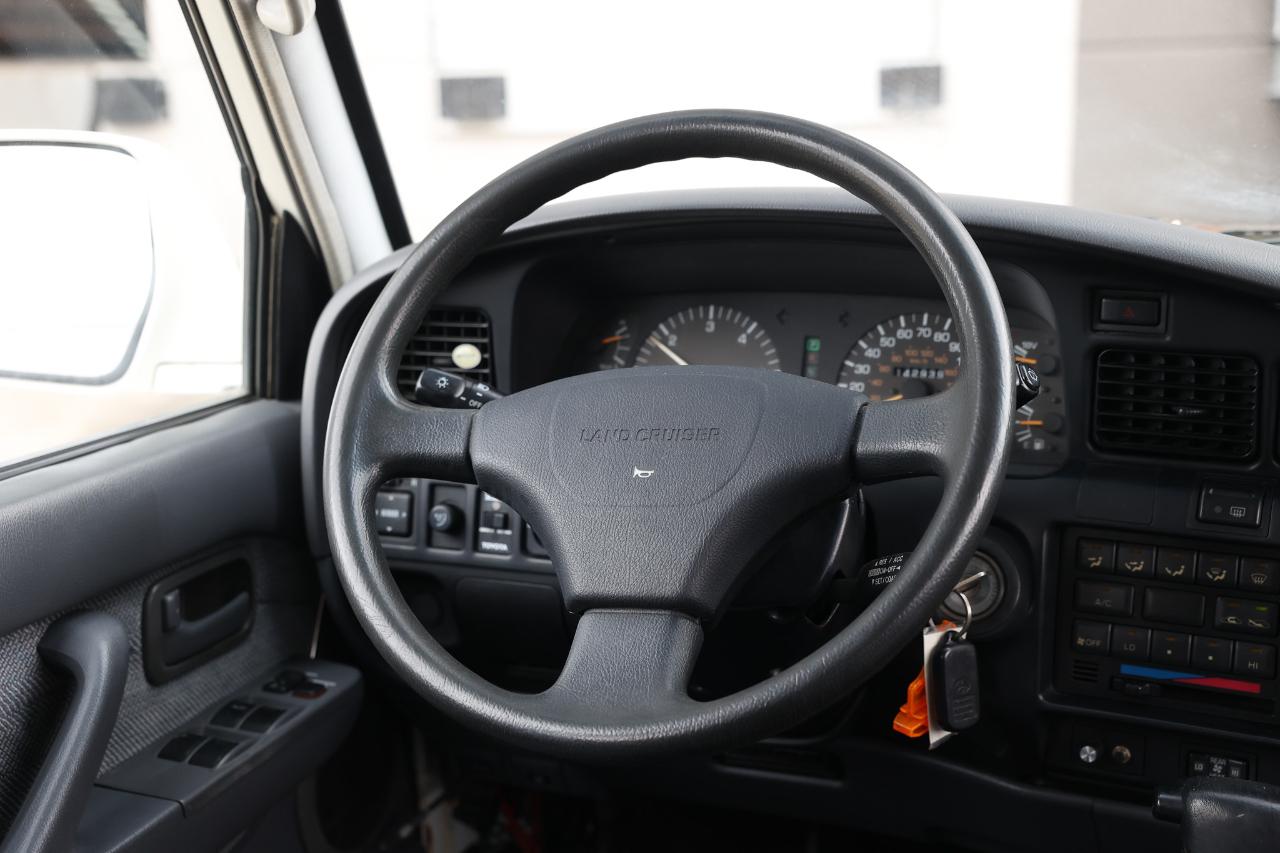 Toyota Land Cruiser  1993