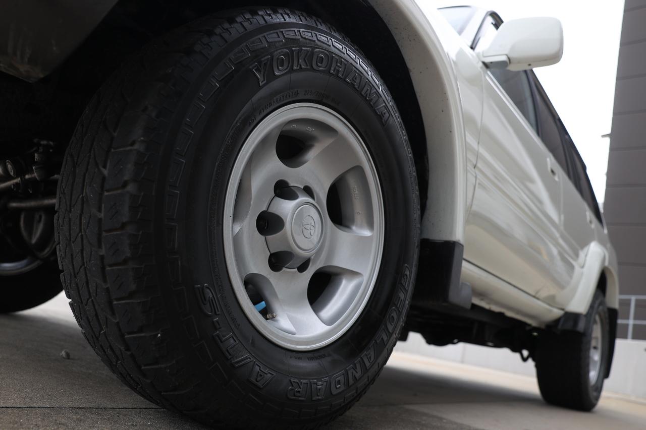 Toyota Land Cruiser  1993