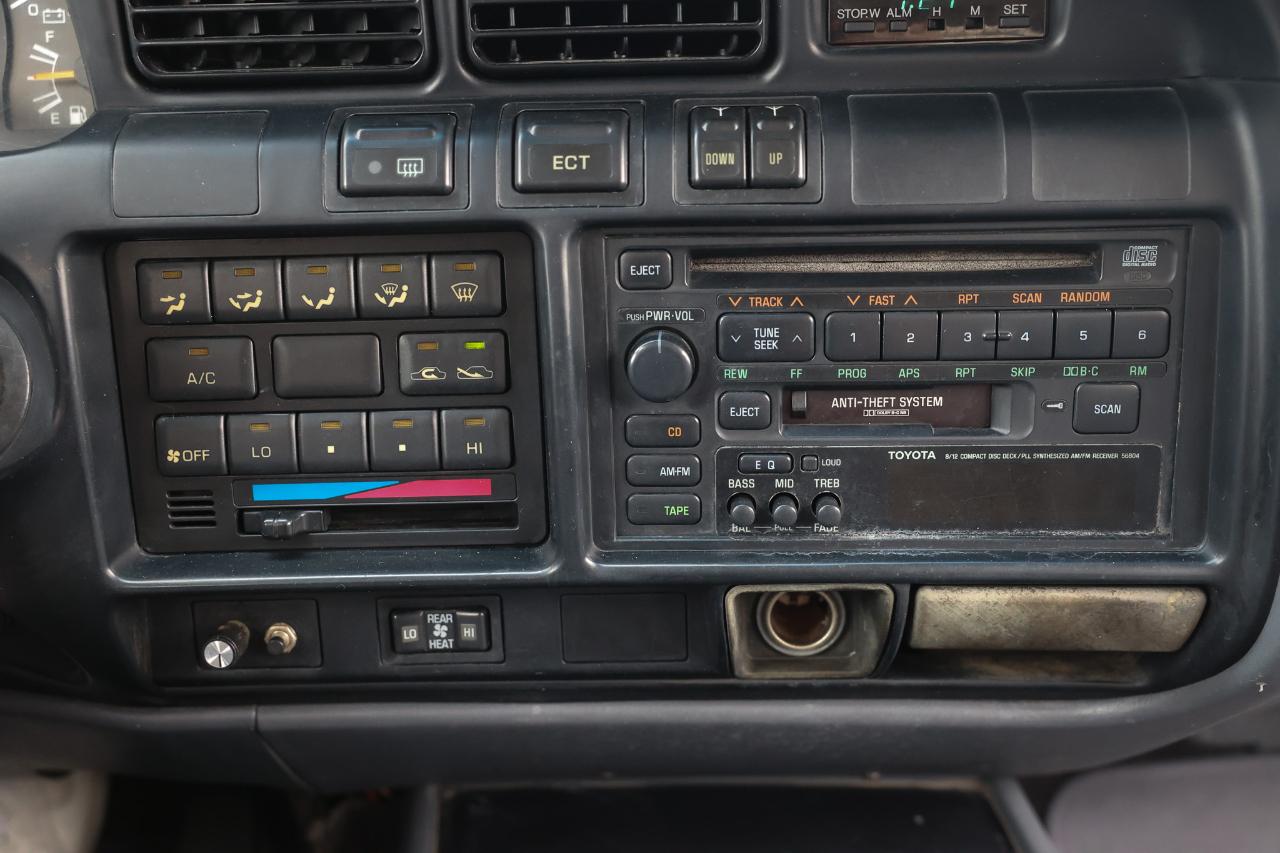 Toyota Land Cruiser  1993