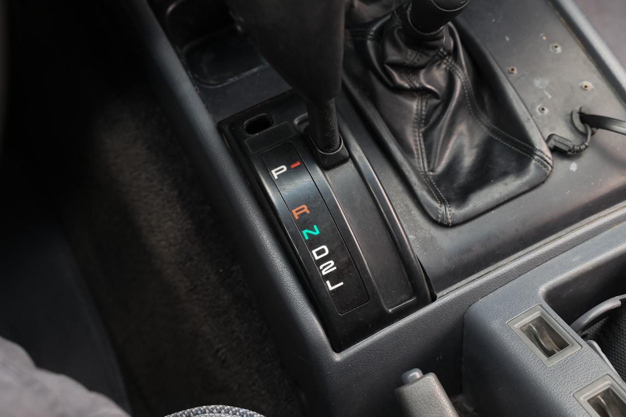 Toyota Land Cruiser  1993