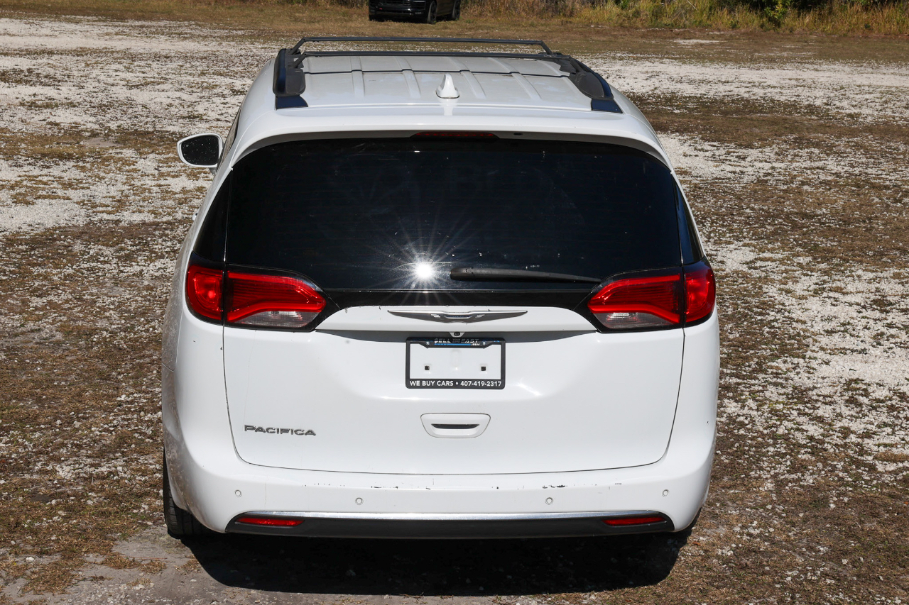 Chrysler Pacifica  2018