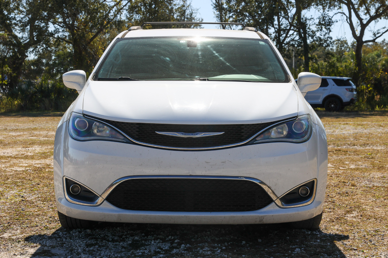 Chrysler Pacifica  2018