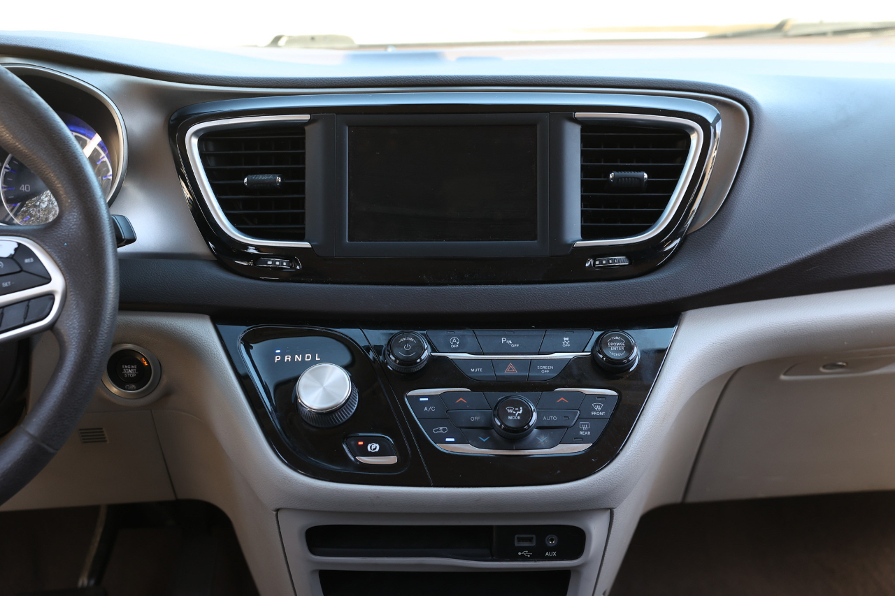 Chrysler Pacifica  2018