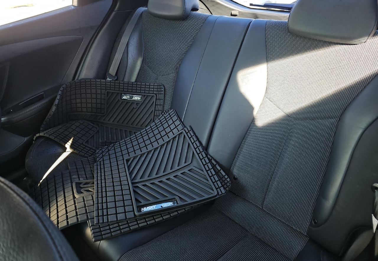 Hyundai Veloster  2012