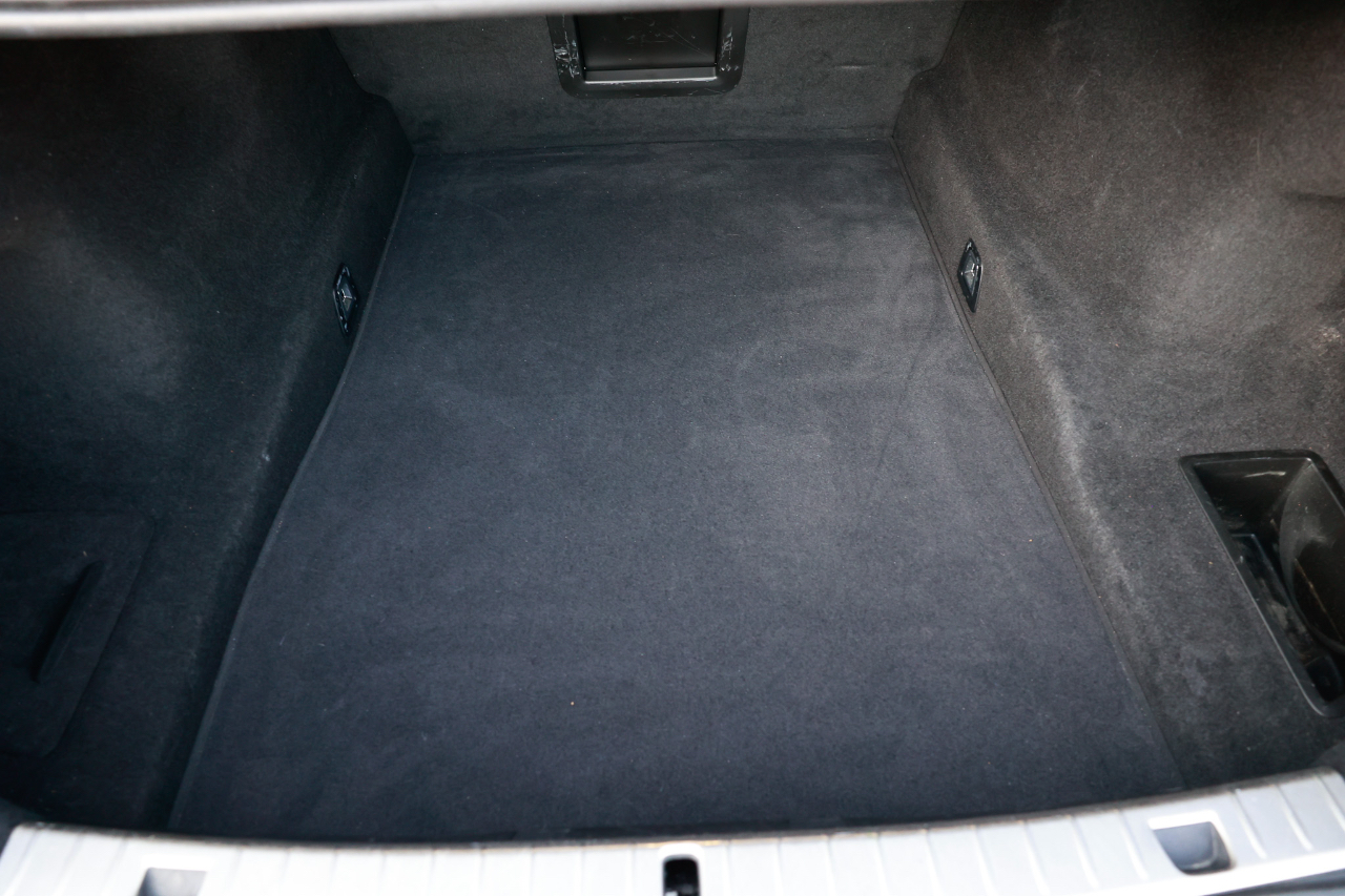 BMW 750i xDrive  2021