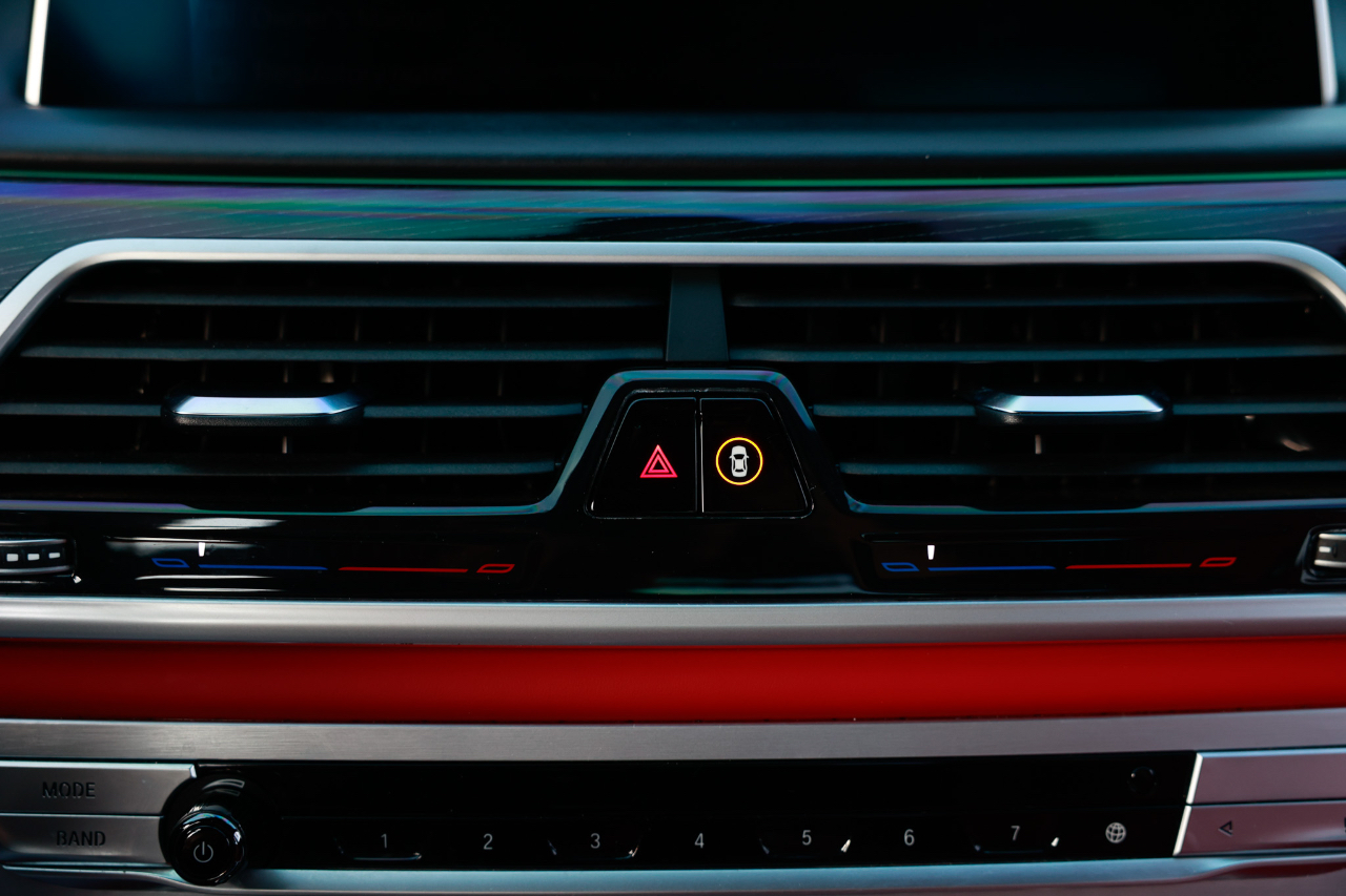 BMW 750i xDrive  2021