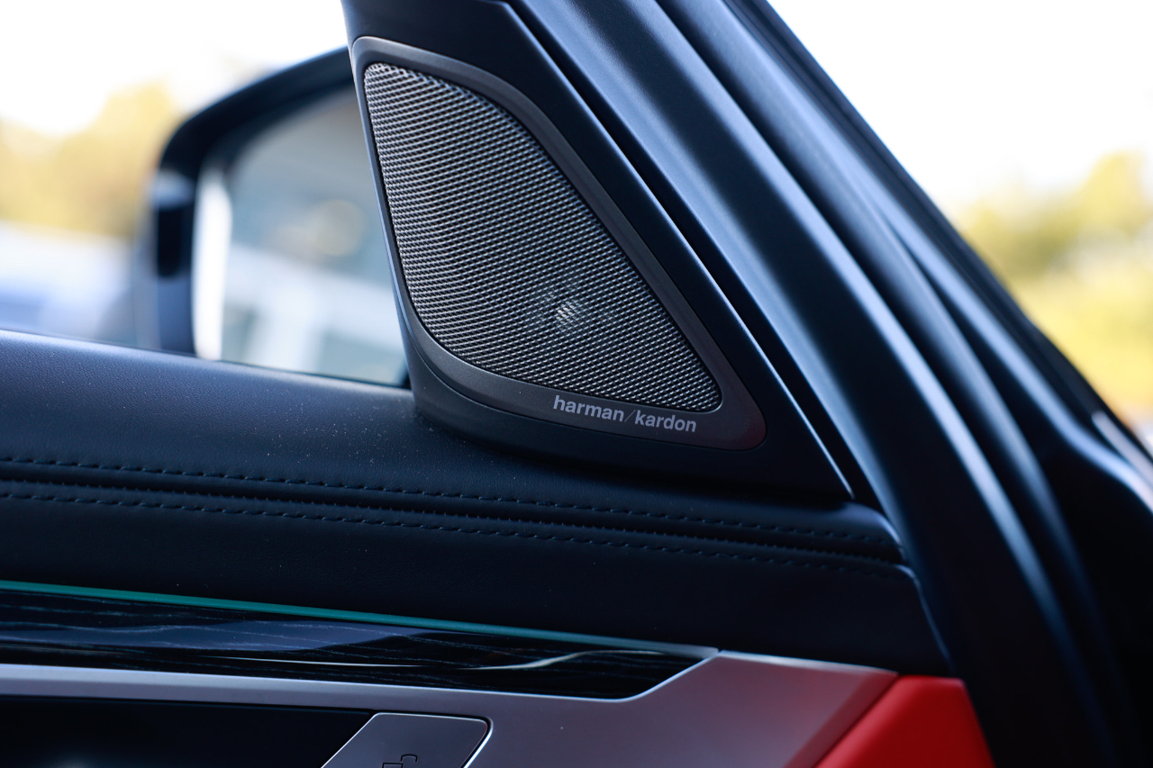 BMW 750i xDrive  2021