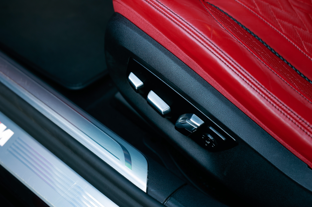 BMW 750i xDrive  2021