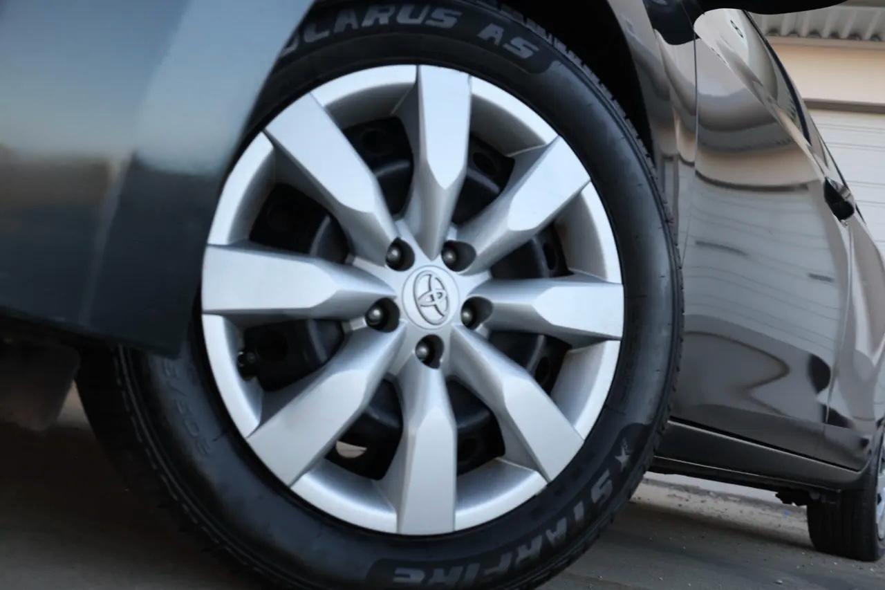 Toyota Corolla  2016