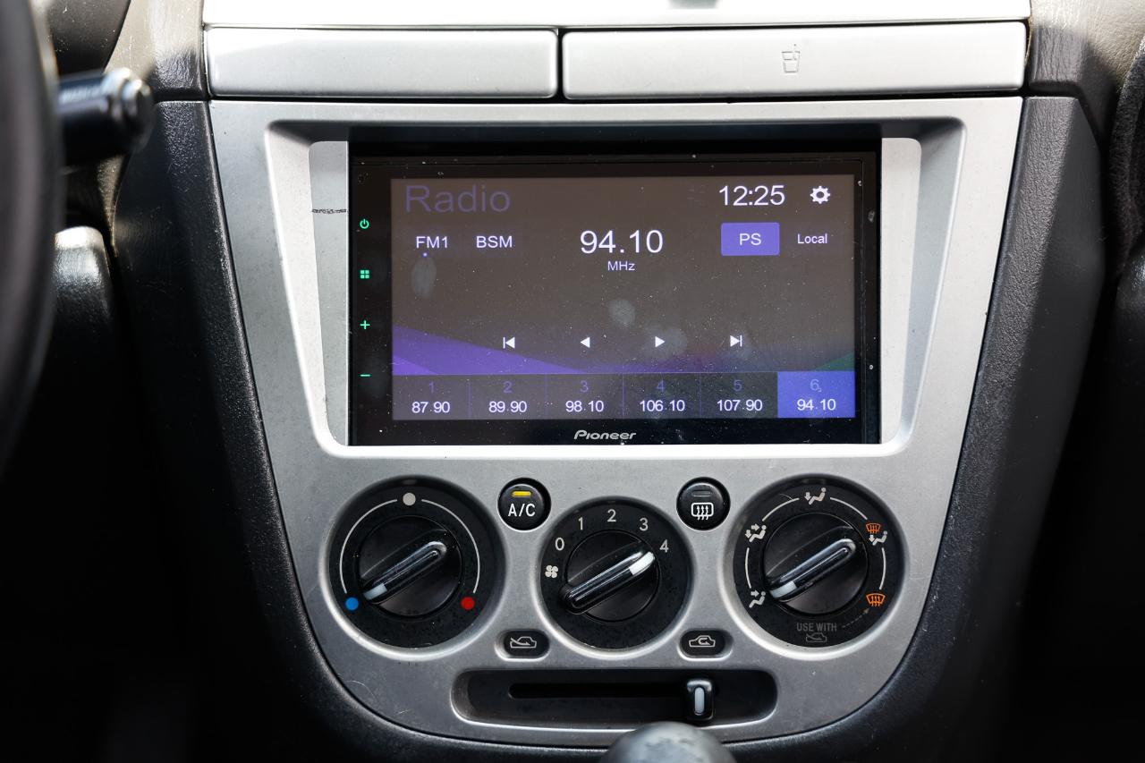 Subaru Impreza Sedan  2002