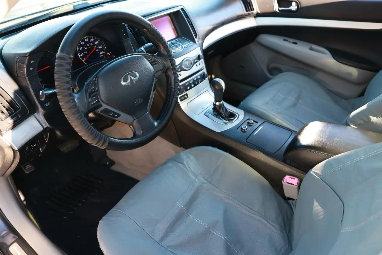 Infiniti G37 Sedan  2009