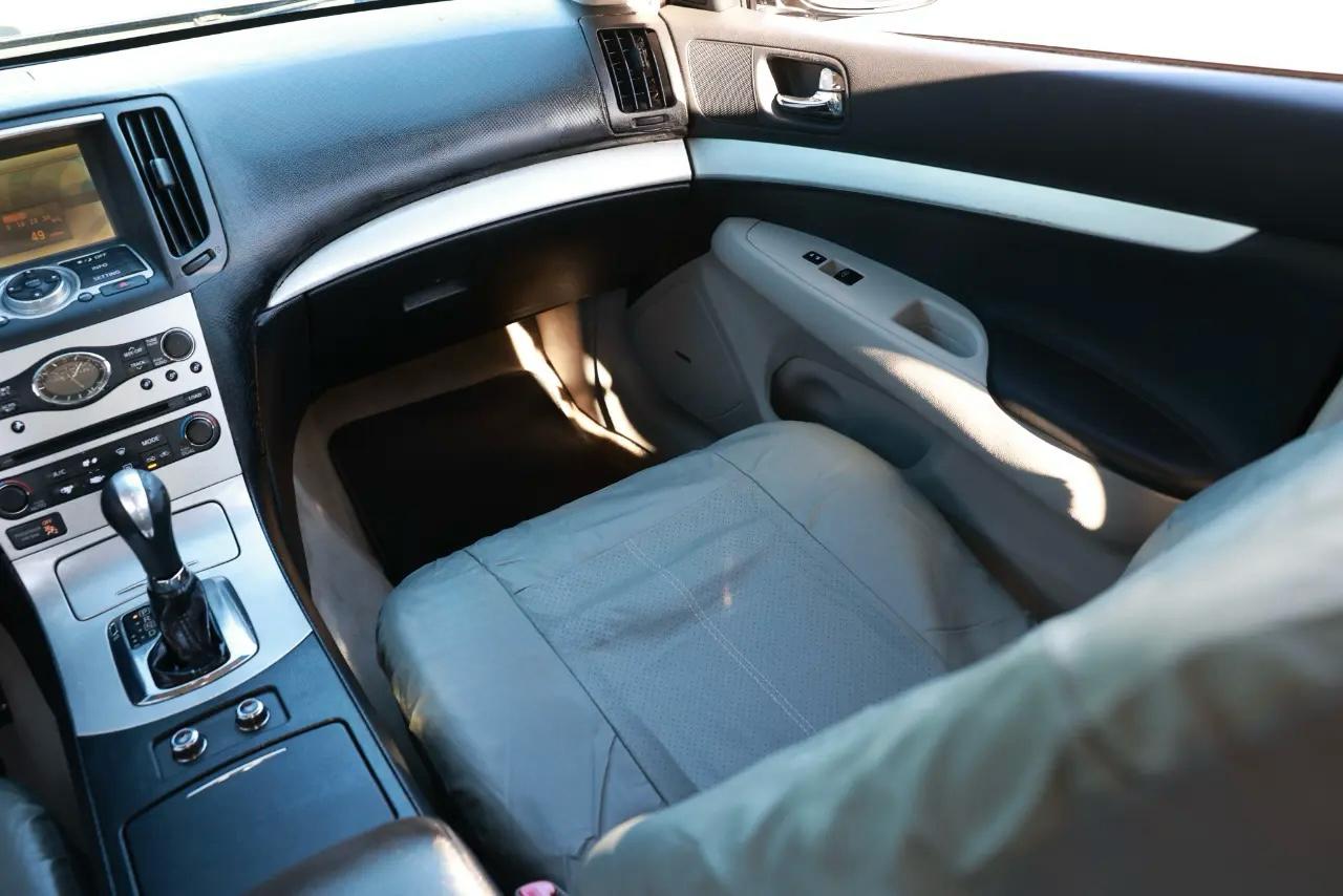 Infiniti G37 Sedan  2009