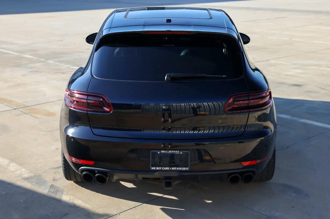 Porsche Macan  2017