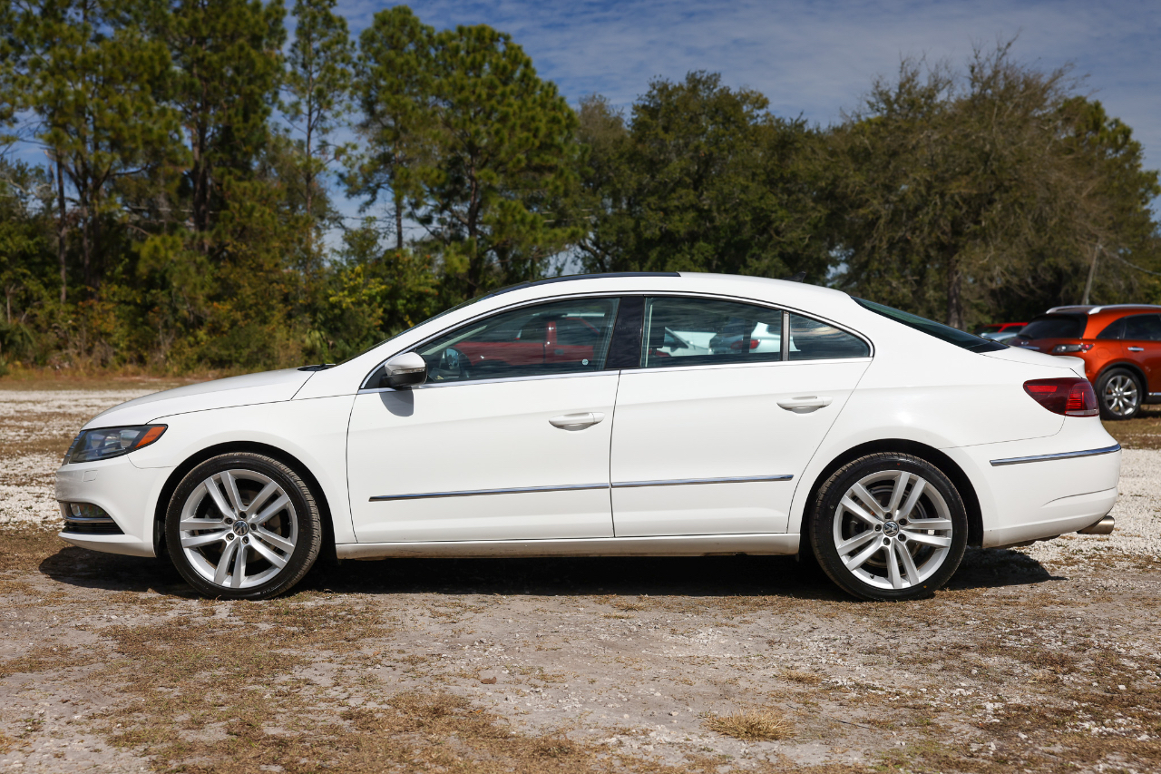 Volkswagen CC  2013