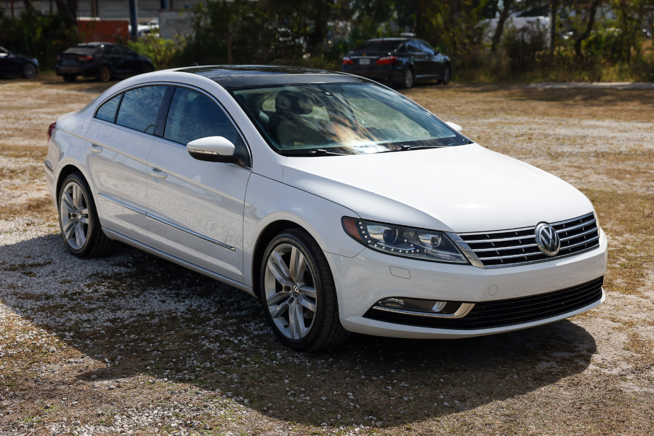 Volkswagen CC  2013