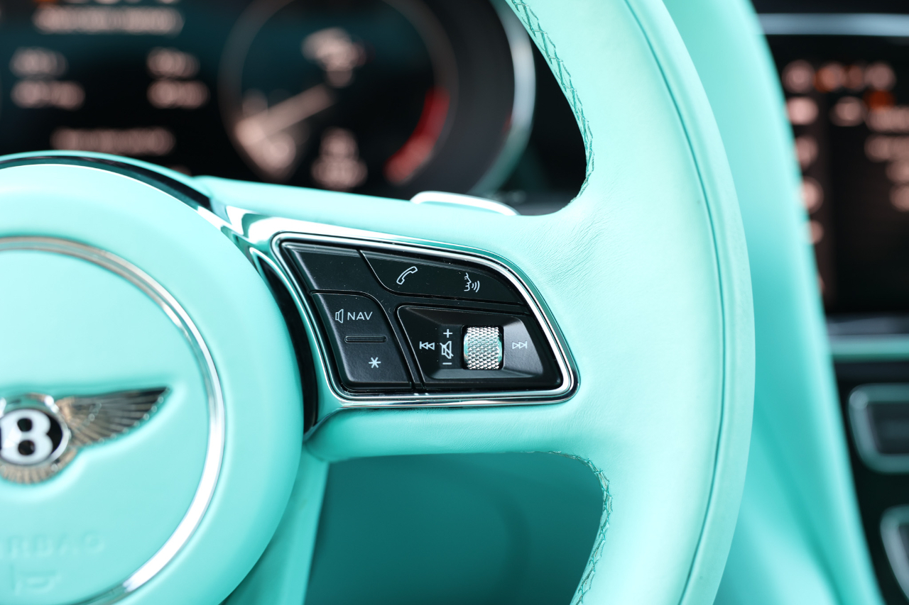 Bentley Bentayga V8 AWD 2021