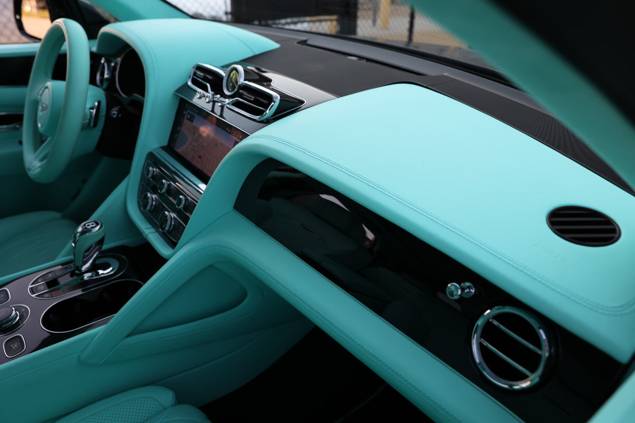 Bentley Bentayga V8 AWD 2021