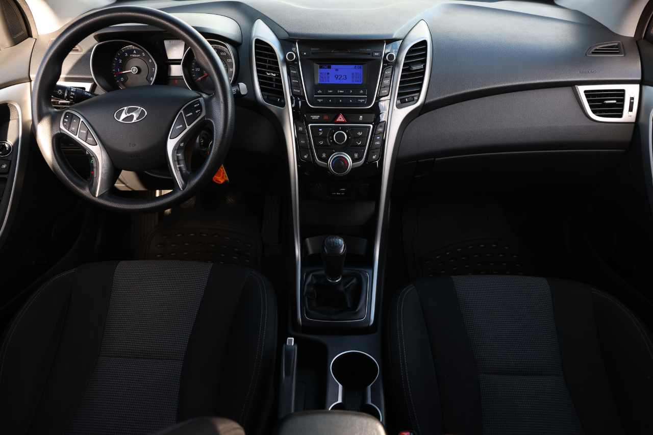 Hyundai Elantra GT  2016