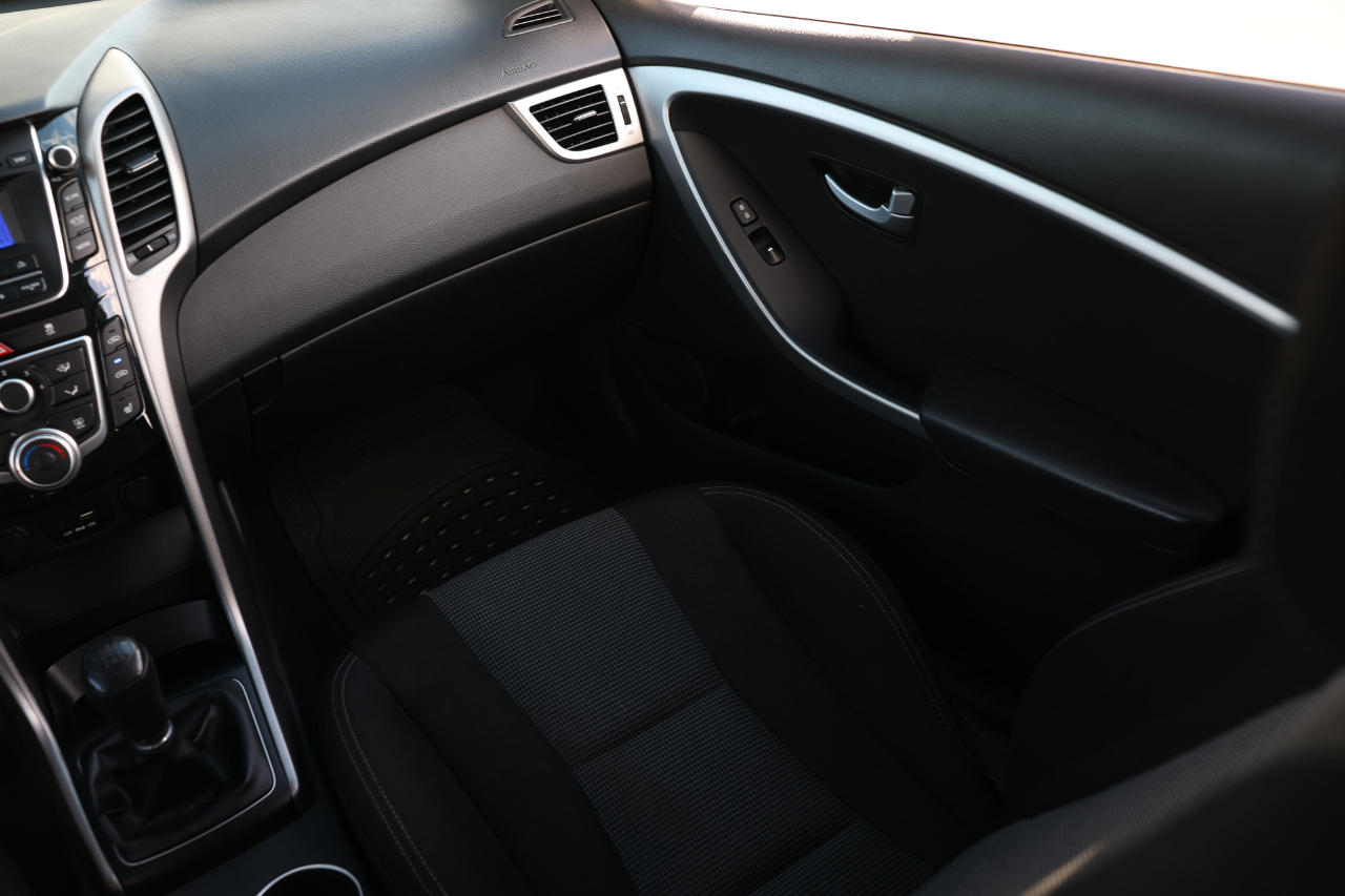 Hyundai Elantra GT  2016