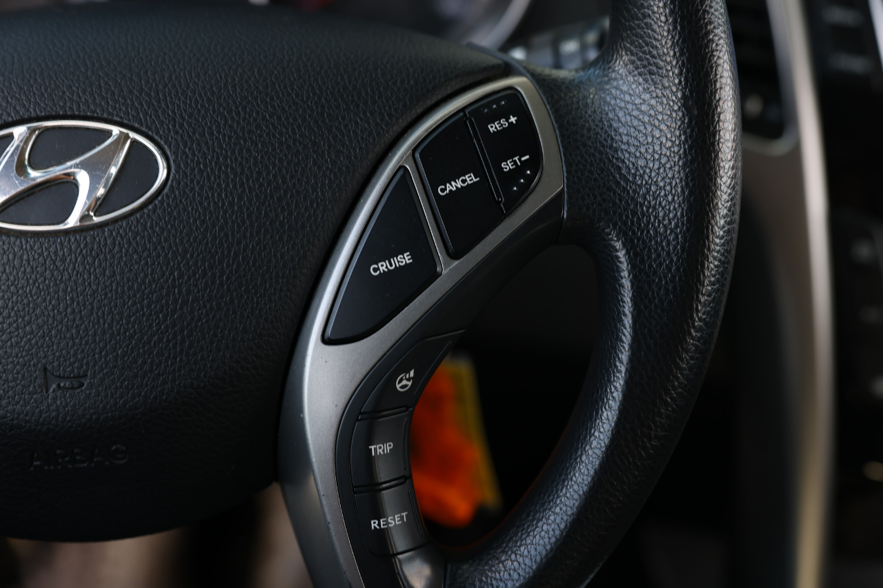 Hyundai Elantra GT  2016