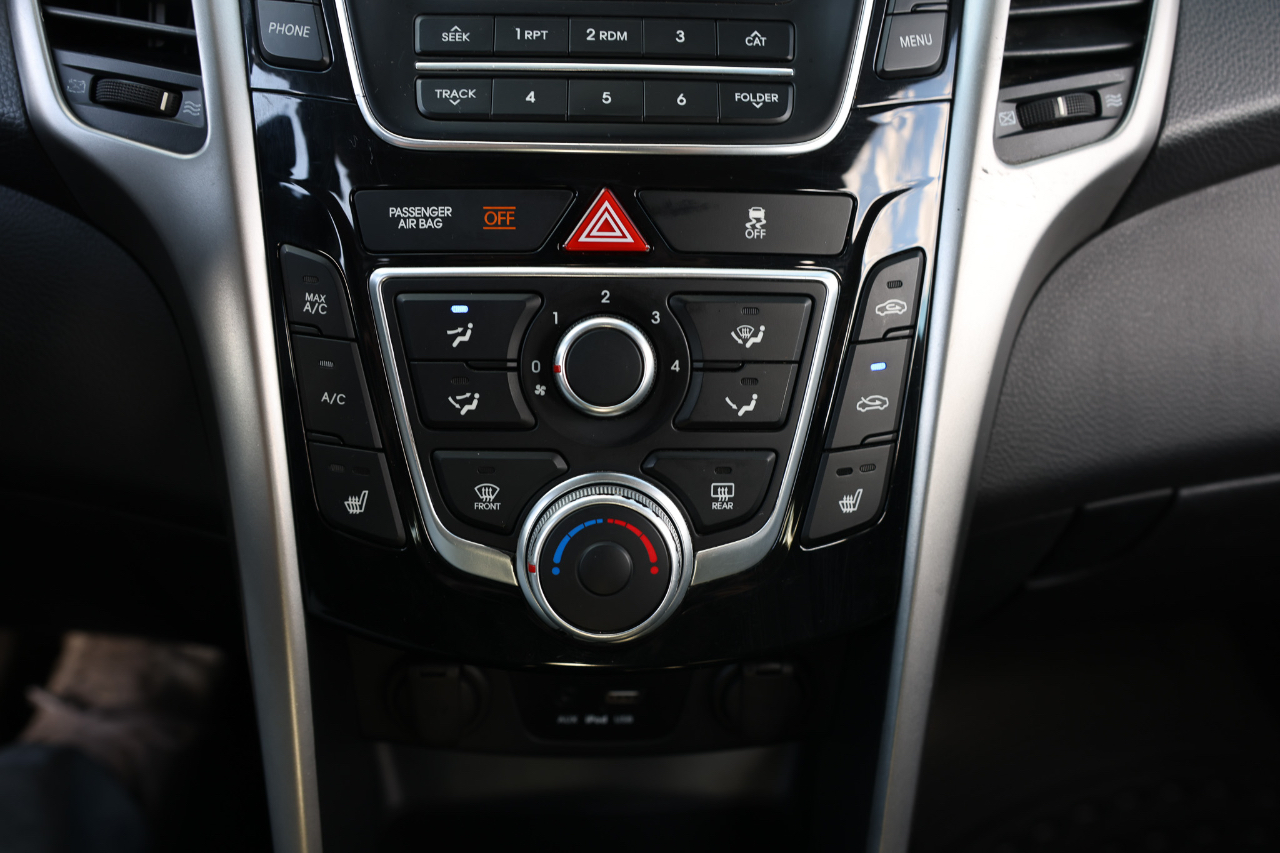 Hyundai Elantra GT  2016