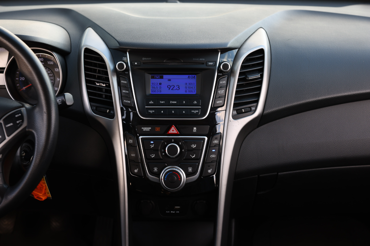 Hyundai Elantra GT  2016