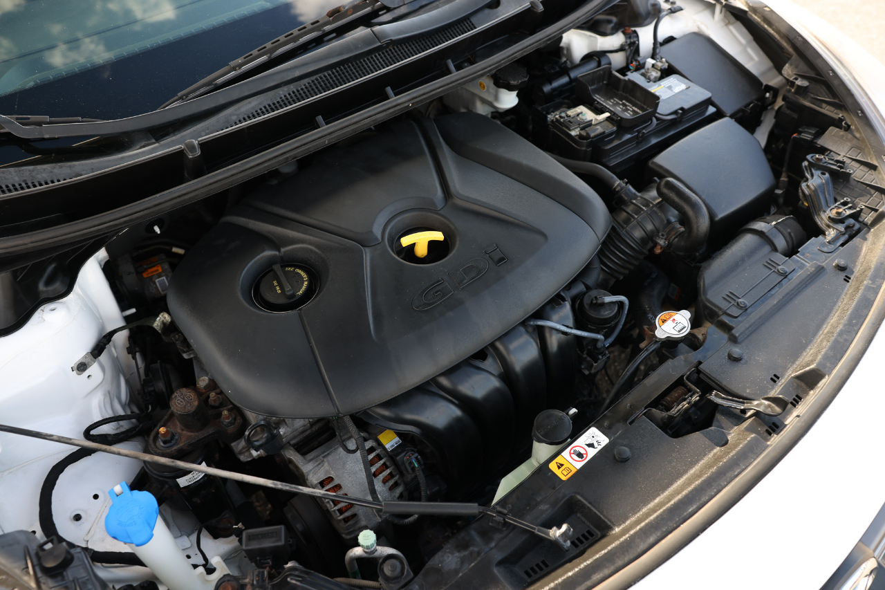 Hyundai Elantra GT  2016