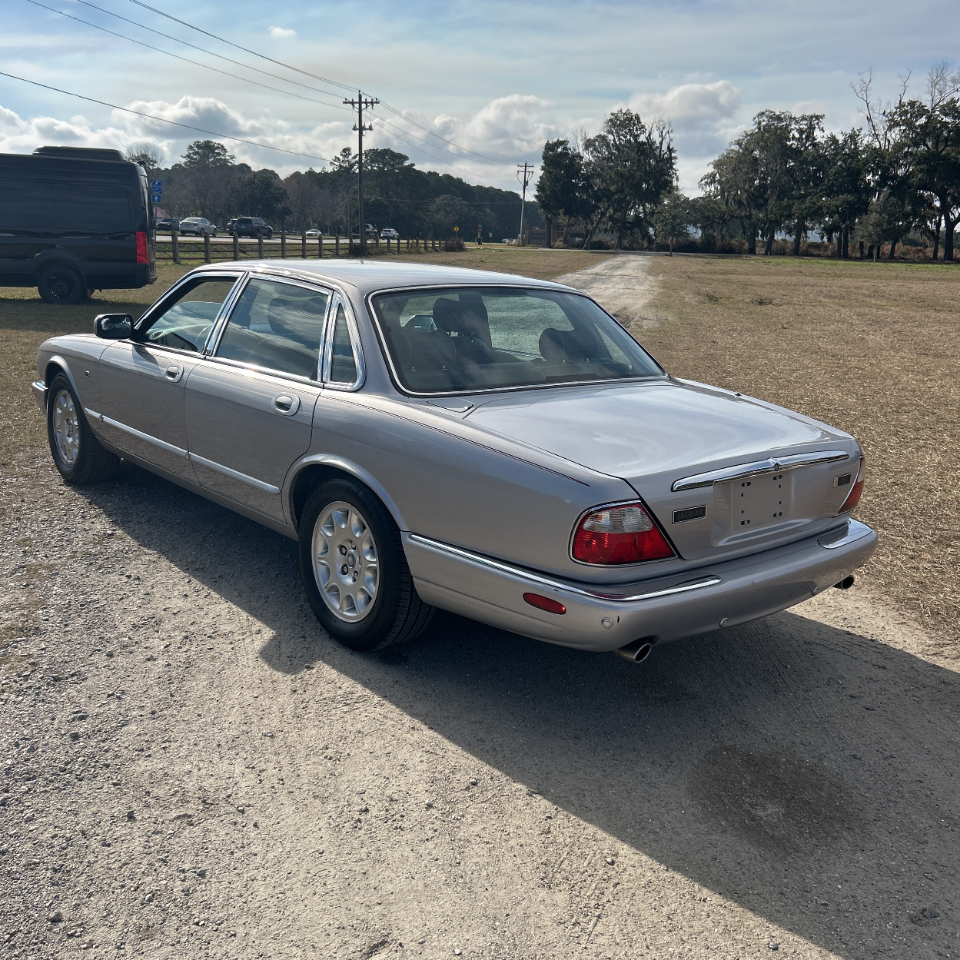 Jaguar XJ Series  2002