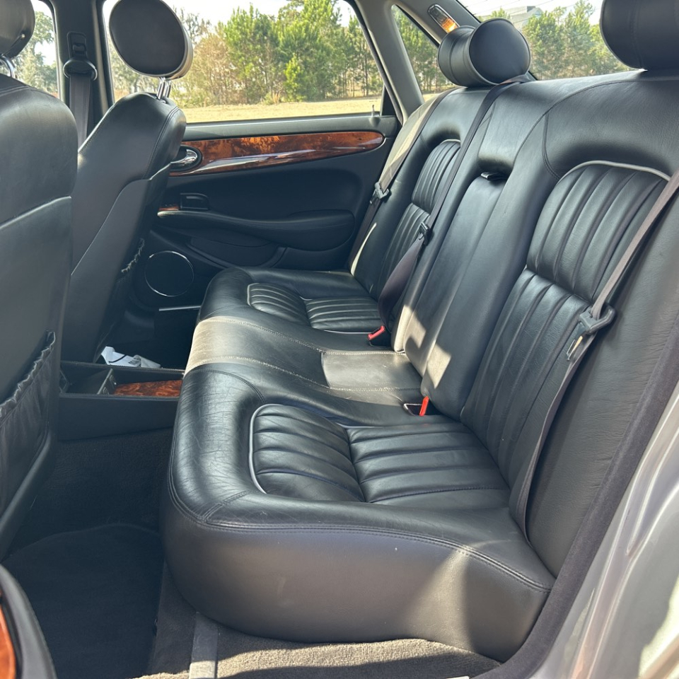 Jaguar XJ Series  2002