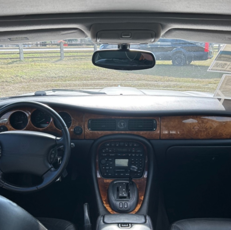 Jaguar XJ Series  2002