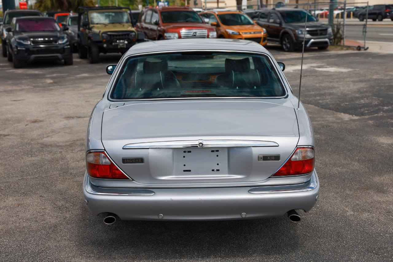 Jaguar XJ Series  2002